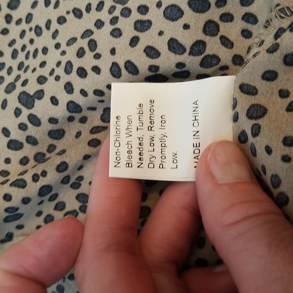 Shein Blouse Coverup Wrap Around - Picture 4 of 5